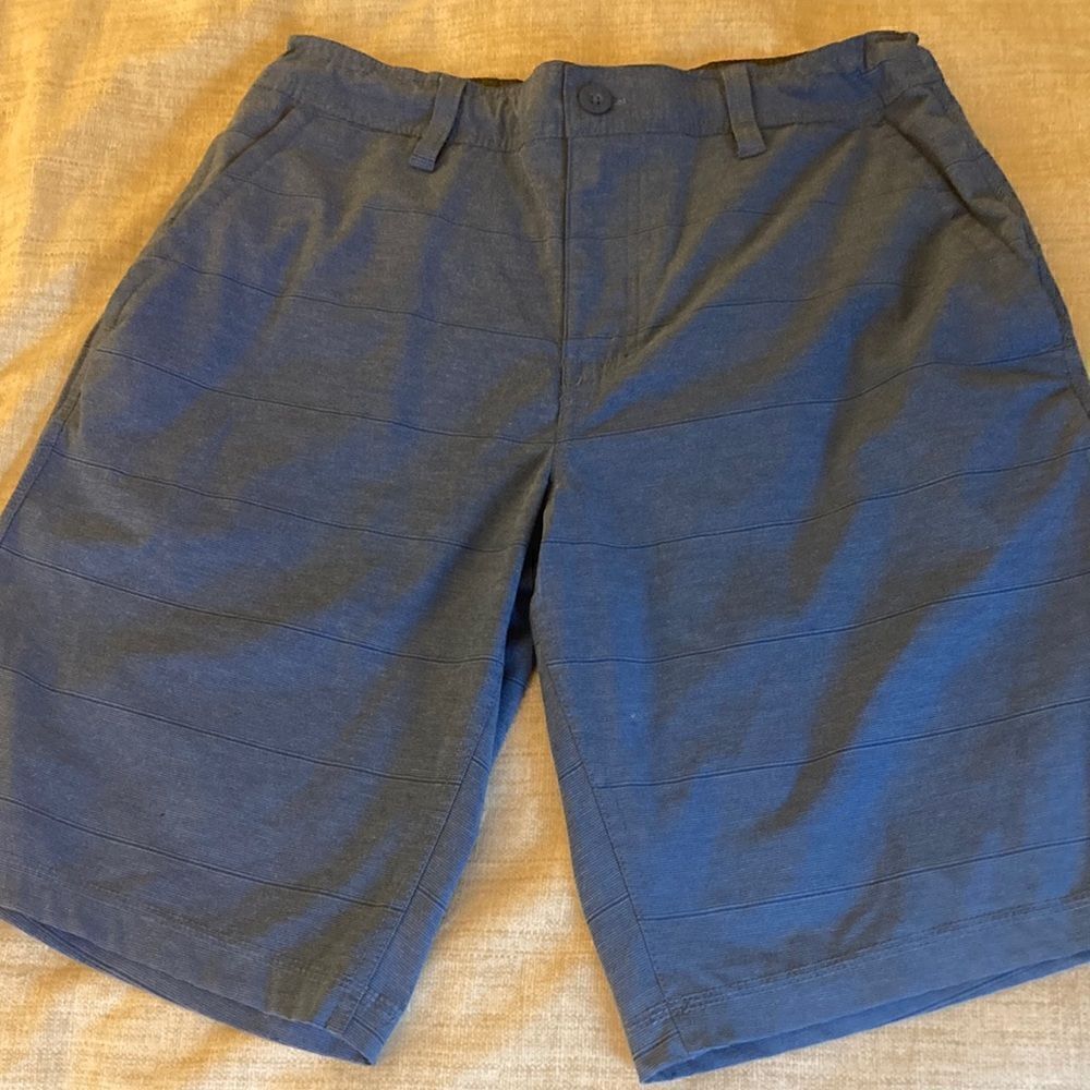 Hang 10 Blue Board Shorts. Size 32 Mens.